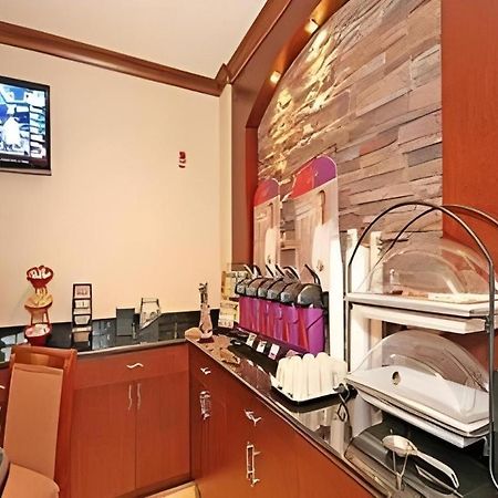 Staybridge Suites Νιούπορτ Νιουζ Εξωτερικό φωτογραφία